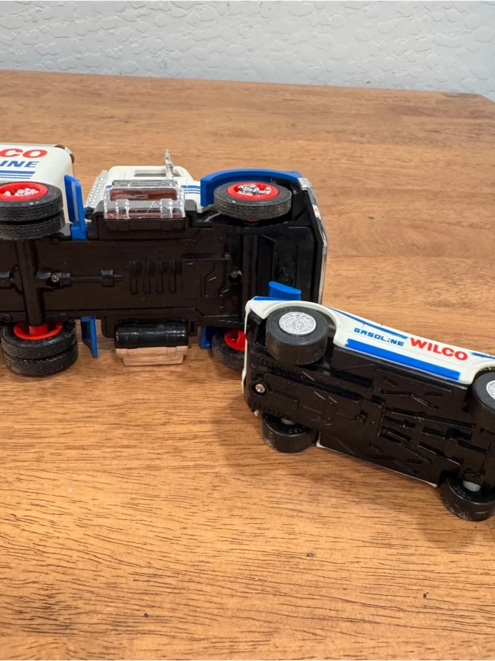 RARE VTG Wilco Gasoline Toy Truck + Friction Racer 1992